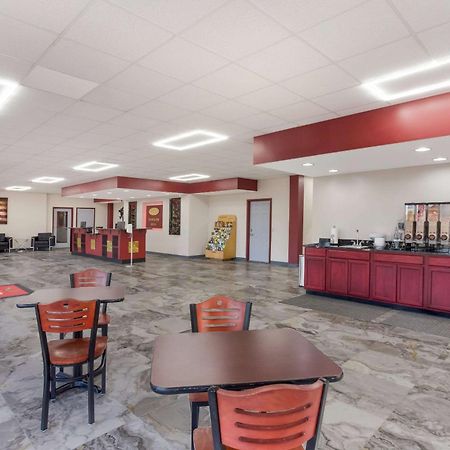 קייב סיטי Econo Lodge מראה חיצוני תמונה