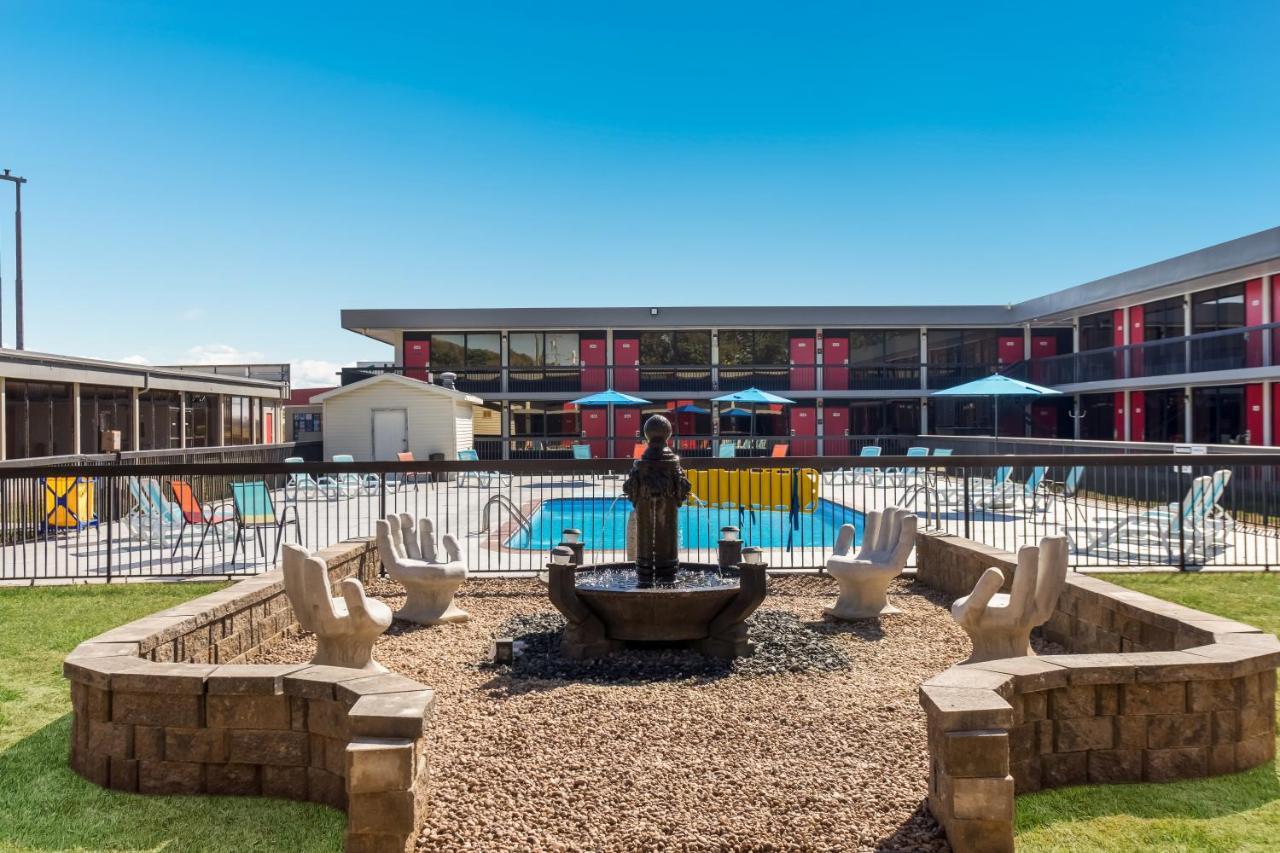 קייב סיטי Econo Lodge מראה חיצוני תמונה